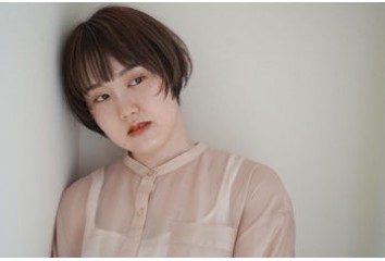 【らん】ブログ似合わせショート×セクションカラー～noise  hair(ノイズヘア　大手町店)森脇　蘭ブログ