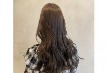 【すみブログ】カーキグレージュ×レイヤーカット～Lien(リアン　中区立町)都間　すみれブログ