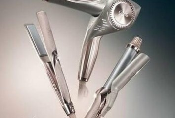 【nanako】12月はReFaも10%オフ！！～noise  hair(ノイズヘア　大手町店)