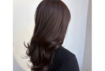 ワンカラーでチョコレートブラウン～Luora(ルオラ　中区中町)園山　七彩ブログ