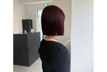 【すみブログ】ブリーチ無しダブルカラーワイン～Luora(ルオラ　中区中町)都間　すみれブログ