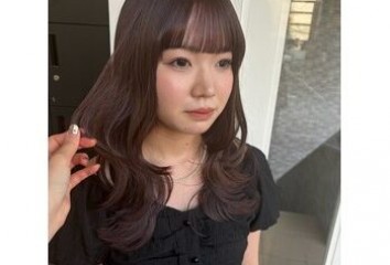 ラベンダーグレージュ×レイヤーカット～Luora(ルオラ　並木店)園山　七彩ブログ