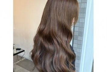ブリーチなしダブルカラー×ミントベージュ～Luora(ルオラ　並木店)園山　七彩ブログ