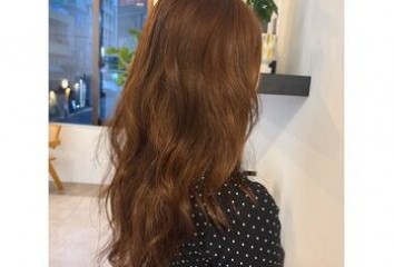 ブリーチなしダブルカラーでつくるミントベージュ～Luora(ルオラ　並木店)園山　七彩ブログ