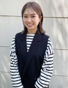 酒井　しいな
