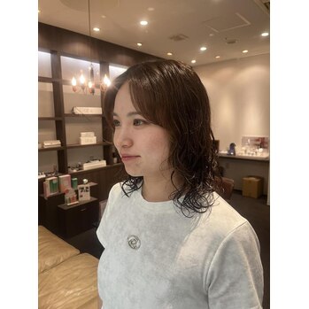 【nanako】layer perm～noise  hair(ノイズヘア　大手町店)有木　七虹ブログ