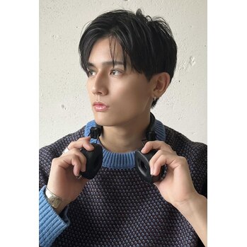 今っぽいラフなセンターパートスタイル～noise  hair(ノイズヘア　大手町店)幟立　喬也ブログ